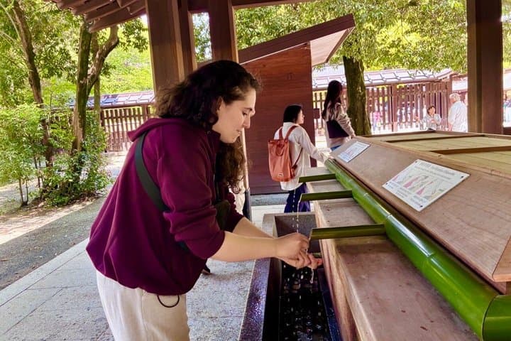 Tokyo Meiji Shrine and Shinto Culture Walking Tour — photo 17