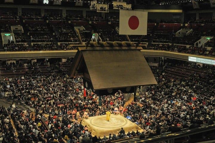 Nagoya Sumo Tickets Reserved Seats with Expert Tour Guide — photo 2