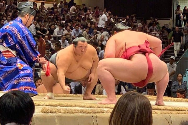 Nagoya Sumo Tickets Reserved Seats with Expert Tour Guide — photo 3