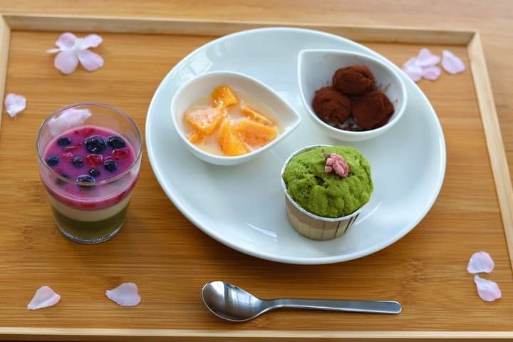Tokyo Beauty Dessert Class: Amazake Sweets & Sakekasu Hand Mask — photo 1