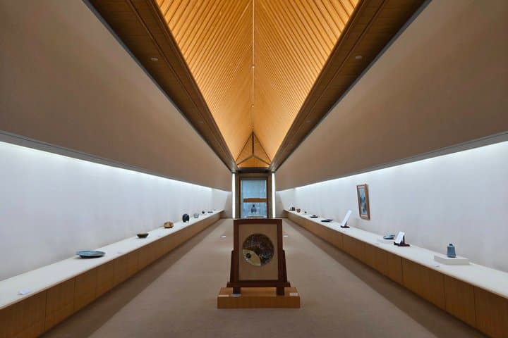 Ishikawa Kutani Ware and Choose Your Own Piece — photo 7