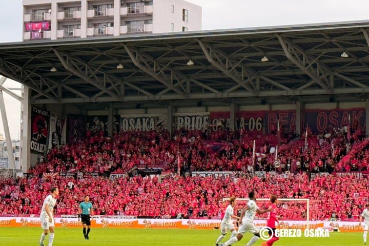 【Limited Offer】 Cerezo Osaka Football Match — photo 8
