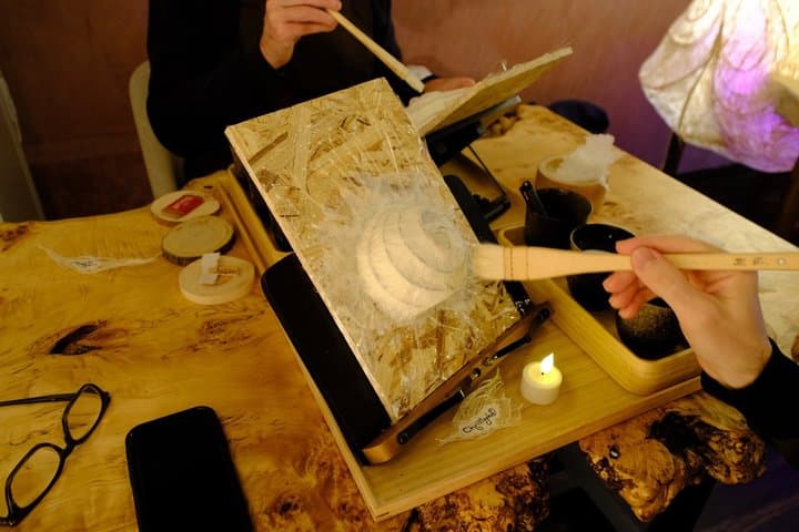 Osaka Washi Lamp Craft Workshop Private or Shared Experience — photo 4