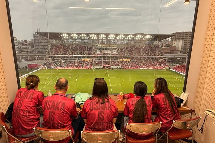 【Limited Offer】 Cerezo Osaka Football Match — photo 3