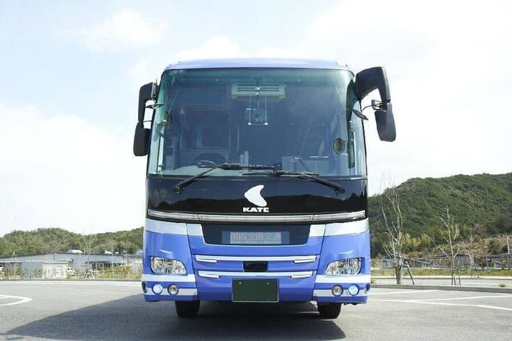 Japan: Kansai Limousine Bus — photo 2
