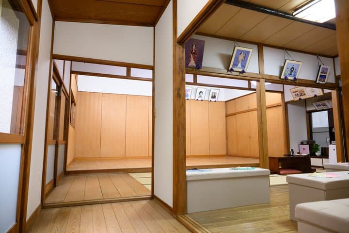 Tokyo Shibuya Geisha Meet and Dance Private Historic Stage Class — photo 11