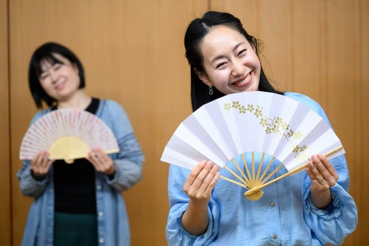 Tokyo Shibuya Geisha Meet and Dance Private Historic Stage Class — photo 17