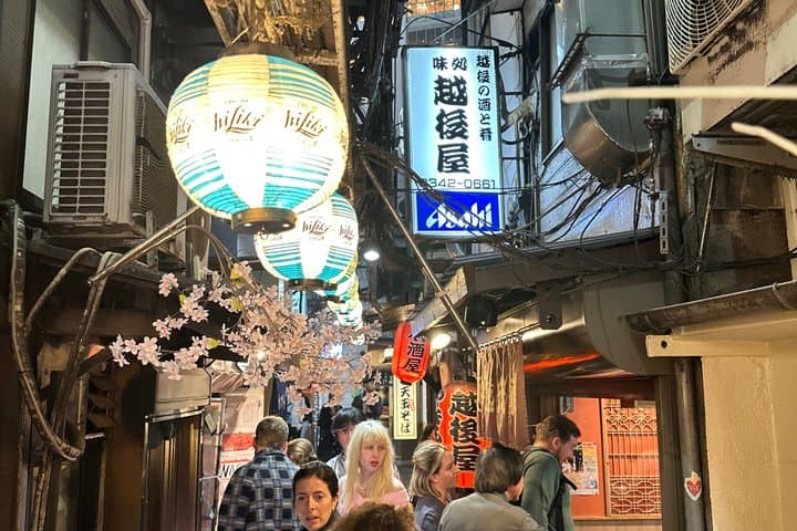 "Shinjuku : Gourmet Tour and Culture with a Certified Chef and Guide — photo 11