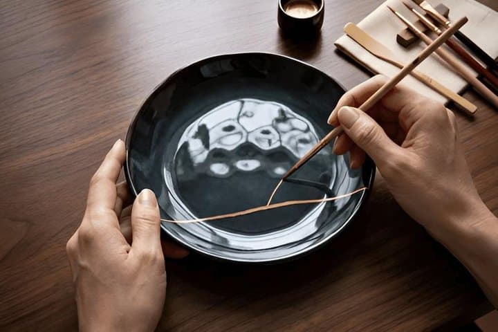 Kyoto Kintsugi Gold Repair Pottery Class — photo 1