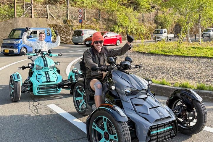 2 Hour Guided Mt Fuji Scenic Trike Tour in Lake Kawaguchiko — photo 5