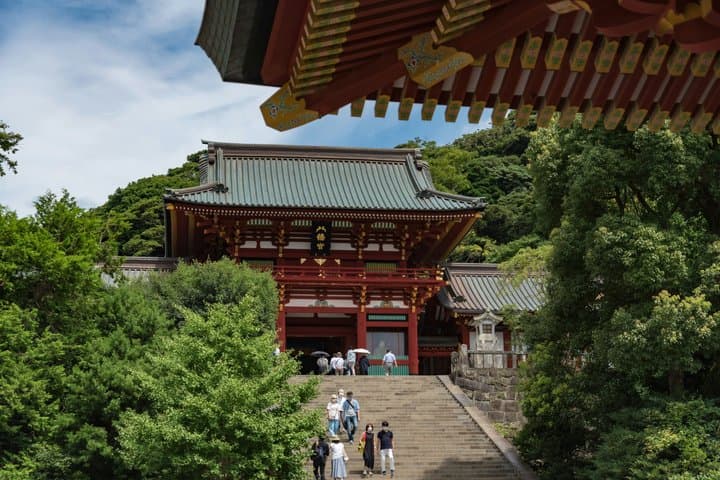 Walking Tour in Kamakura with Great Buddha Ancient Shrines — photo 7