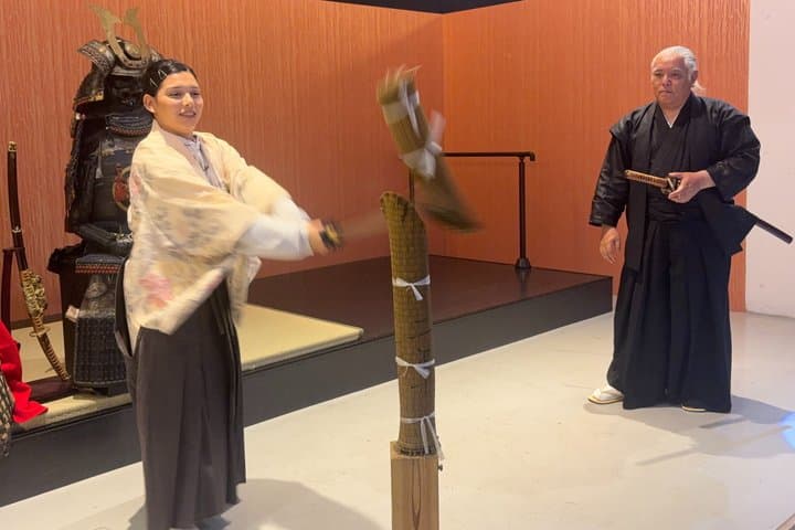 Osaka:Samurai Show & Experience /Optional Wagyu Sukiyaki — photo 20