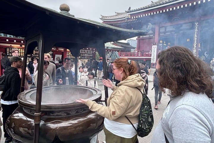 Time Travel in Tokyo Explore Old Town Asakusa and Local Food — photo 11