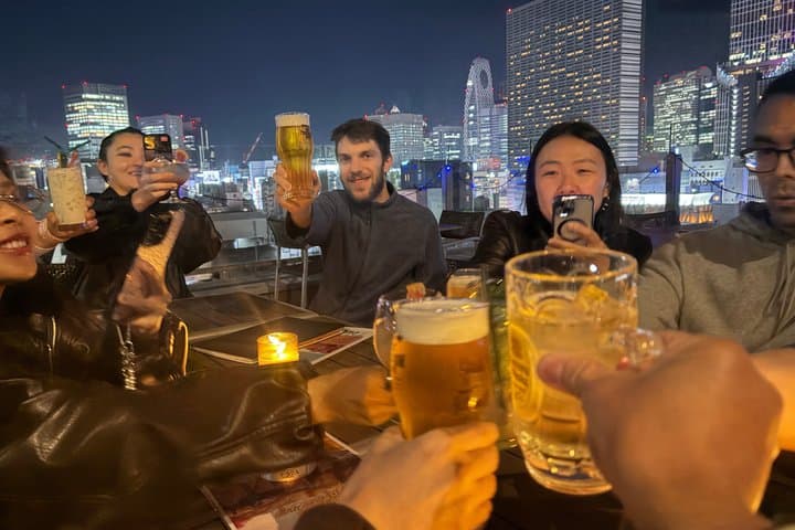 Tokyo Club & Music Bar Crawl: Golden Gai, Rooftop Bar (3 Stops) — photo 7