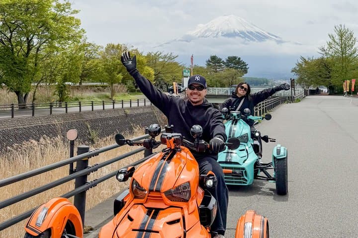 2 Hour Guided Mt Fuji Scenic Trike Tour in Lake Kawaguchiko — photo 9