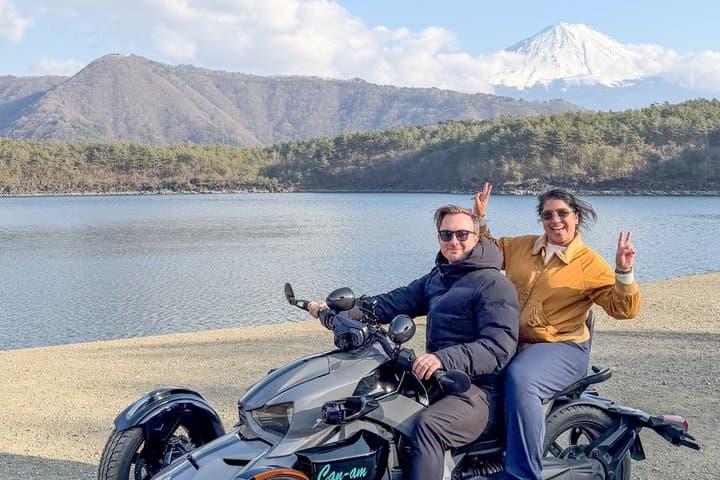 2 Hour Guided Mt Fuji Scenic Trike Tour in Lake Kawaguchiko — photo 19