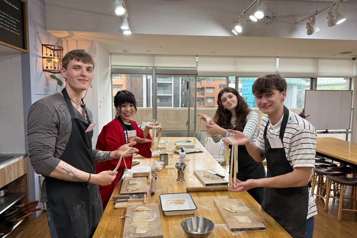 Udon and Gyoza Cooking Class in Nagoya — photo 15