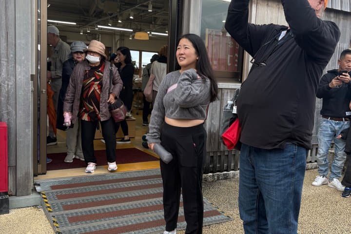 Naha - Shuri Castle Walking Tour with local guides — photo 7