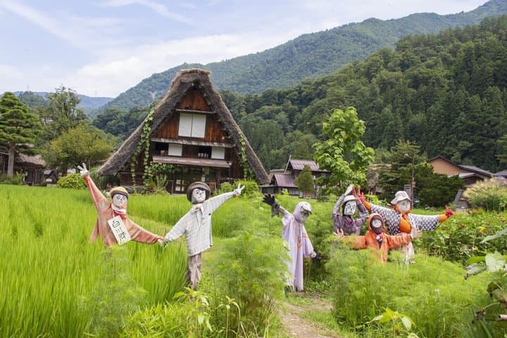 Shirakawago & Takayama Bus Tour from Nagoya w/Optional Lunch — photo 5