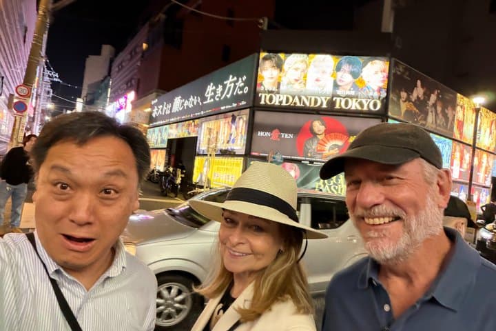 Tokyo Night Walking Tour: Korean Town, Kabukicho & Golden Gai — photo 5