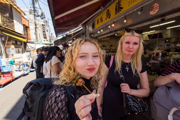 Tokyo Tsukiji Fish Market Street Food and Walking Tour — photo 8