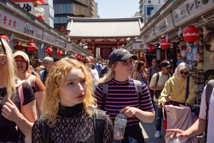 Tokyo: Asakusa, Senso-ji temple & Shrine Walking Tour — photo 4