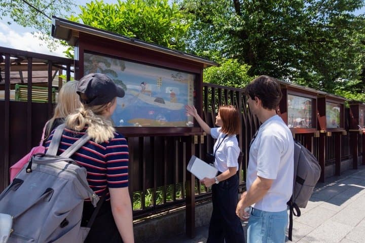 Tokyo: Asakusa, Senso-ji temple & Shrine Walking Tour — photo 8