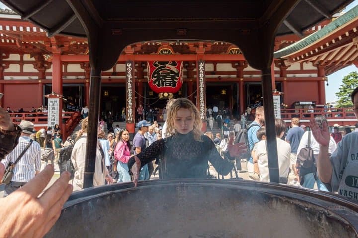 Tokyo: Asakusa, Senso-ji temple & Shrine Walking Tour — photo 6