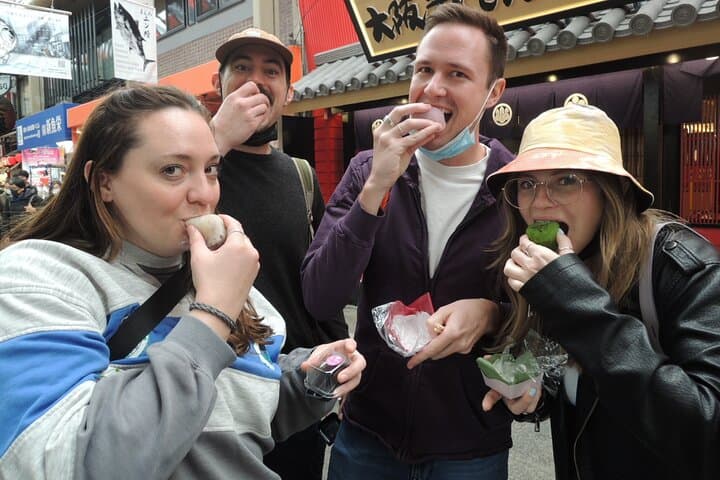 Osaka private food tour "Eat like a local in Osaka"