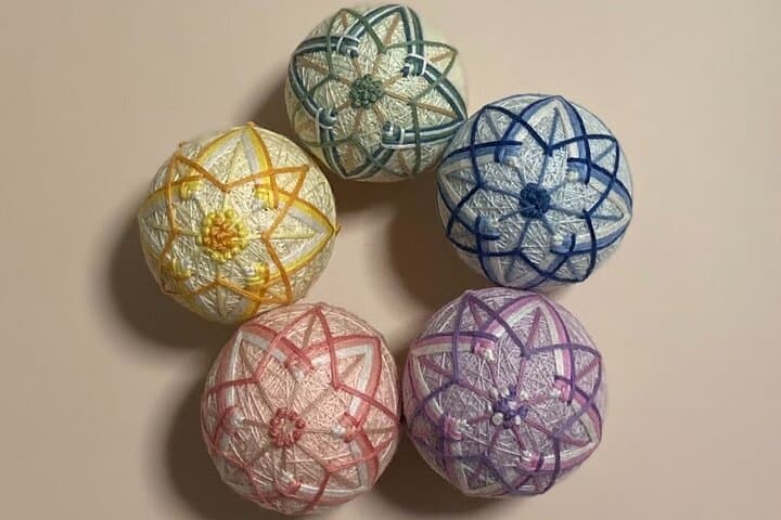 Lets make a Japanese hand craft Temari embroidered ball