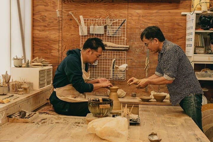 Aganoyaki Pottery Activity in Fukuchi Machi