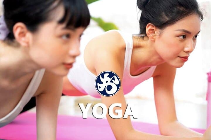 Yoga in Osaka with Japanese locals!