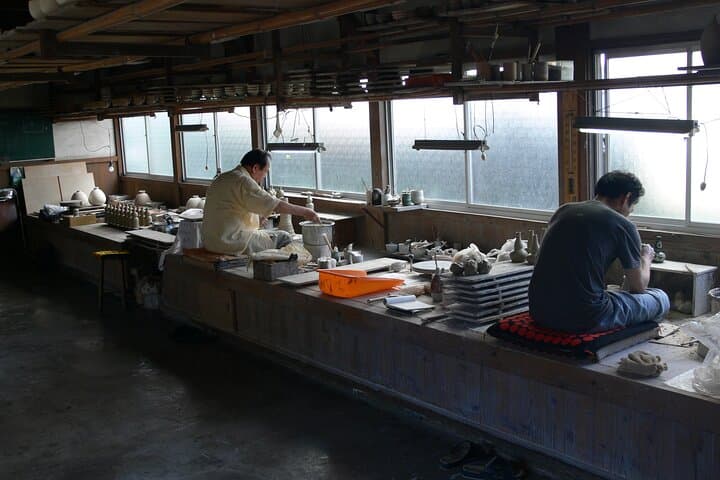 Kanazawa Art : Long Tradition of Potter's Wheel Experience