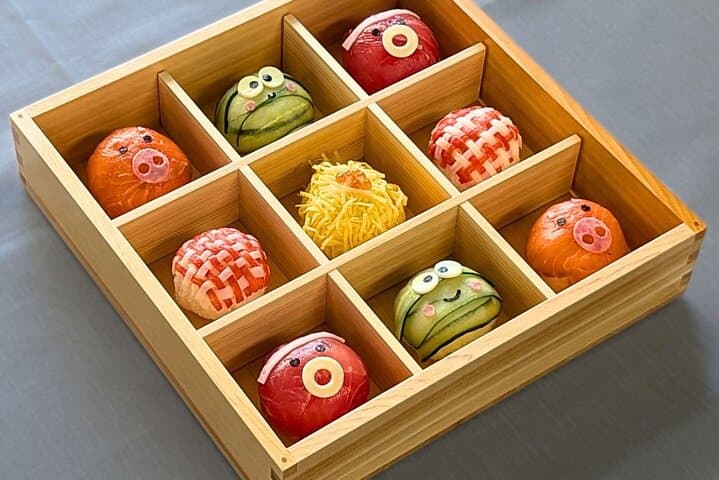 Tokyo Cute Sushi : Kawaii Temari Sushi Cooking Class!