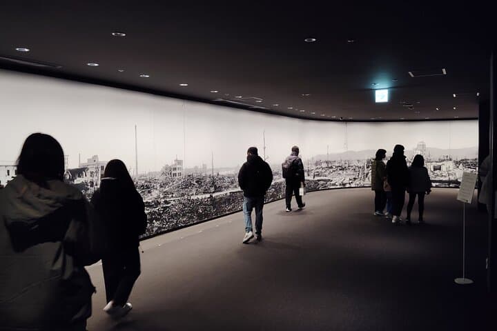 Hiroshima: Atomic Bomb Dome and Peace Memorial Museum 3 hours