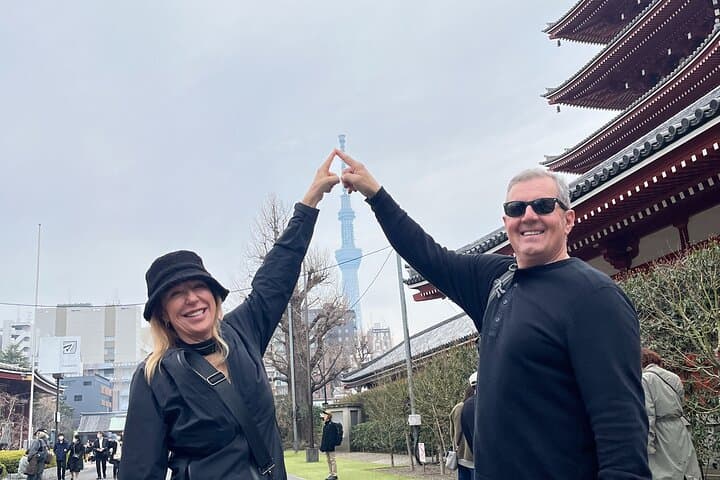Tokyo Top 5 Must-See Private 6hr Walking Tour with Licensed Guide