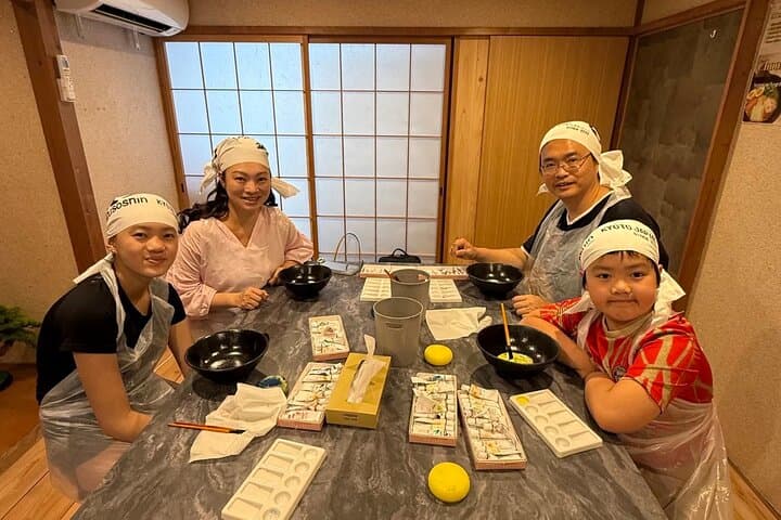 Ramen Bowl Painting & Cooking in Gion, Kyoto