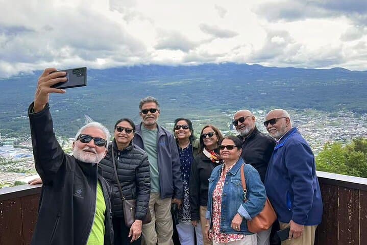 10 Days Japan Delight with Hiroshim Private Guide No Group