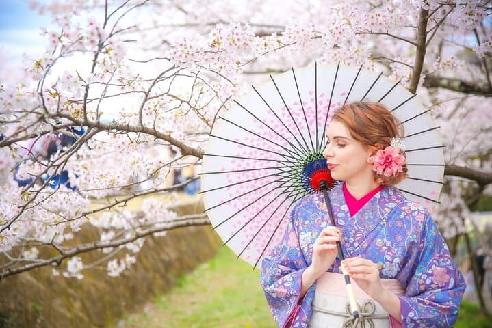 Kimono in Kyoto Stylish Makeover and Location Photography