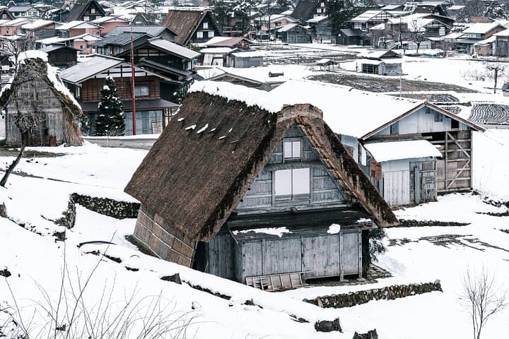 Shirakawago & Kanazawa from Kyoto by bullet train