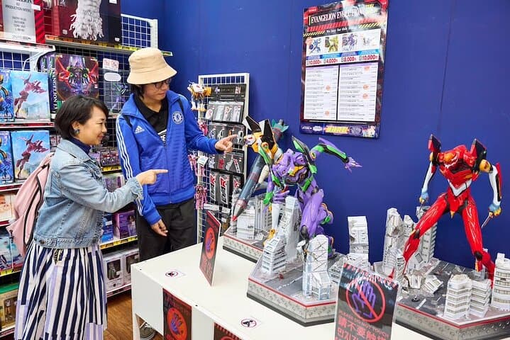 Osaka Otaku Culture Specialty Store Walking Tour At Nipponbashi