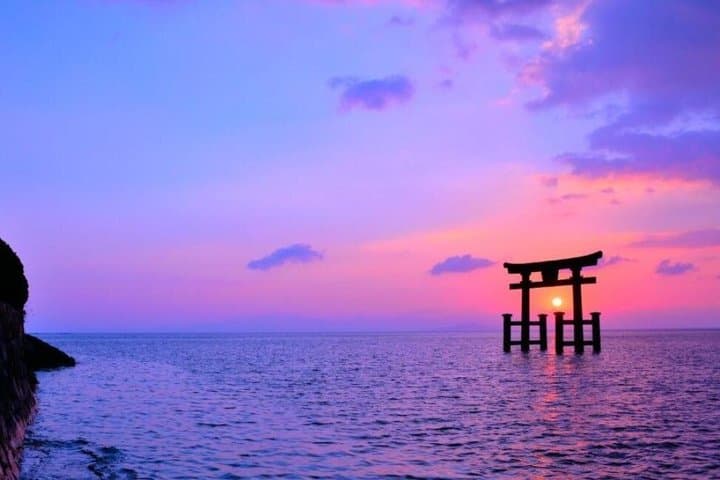 Shiga Day Trip Lake Biwa, Shirahige Shrine, and Chikurin Temple